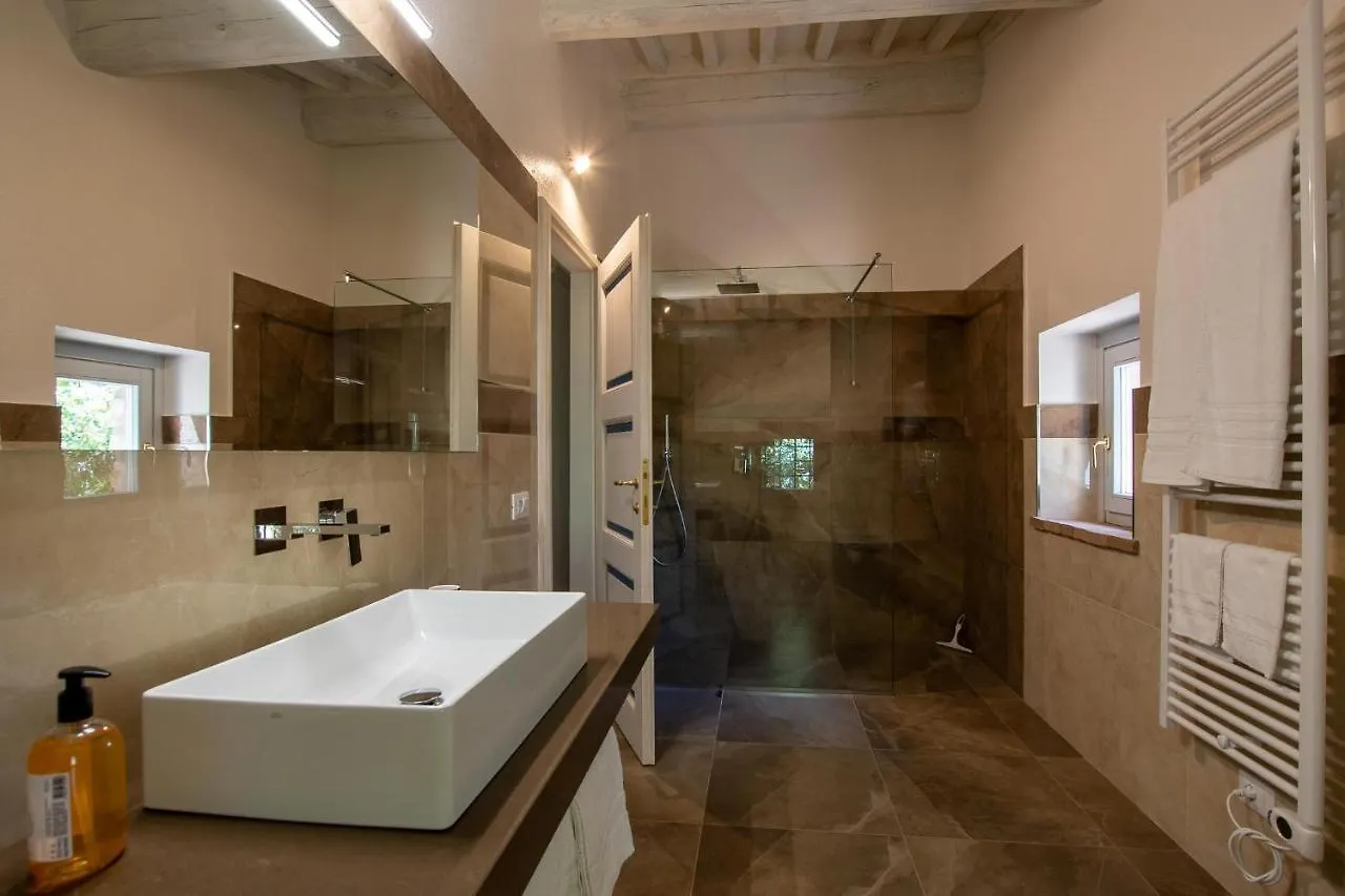 Villa Lucarella With Pool, Air Con - San Casciano Dei Bagni 0*,